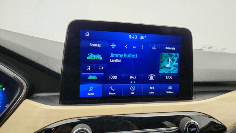 2021 Ford Escape Hybrid Titanium