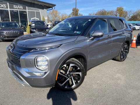 2024 Mitsubishi Outlander SE