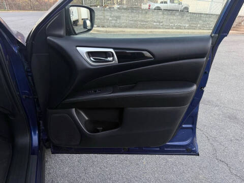 2018 Nissan Pathfinder