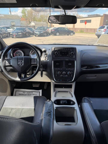 2017 Dodge Grand Caravan SXT