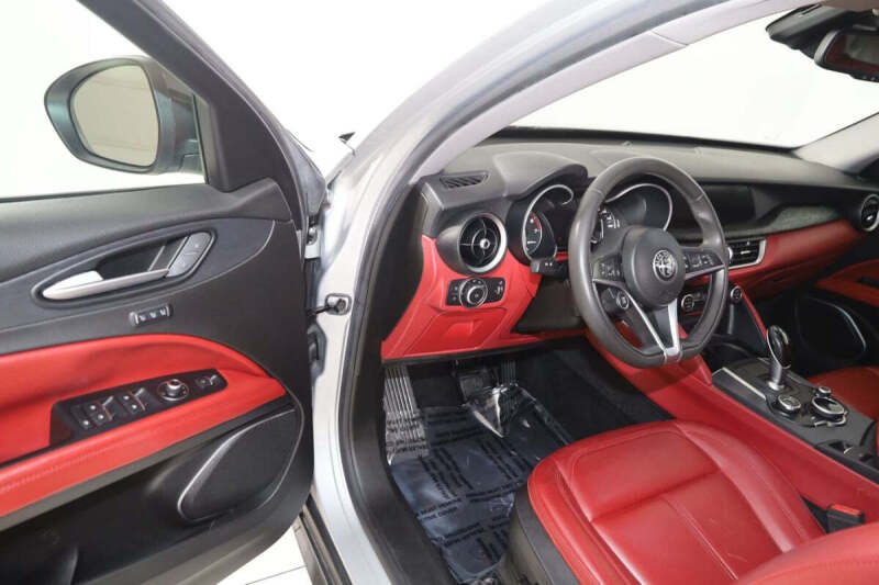 2019 Alfa Romeo Stelvio Base - Photo 44