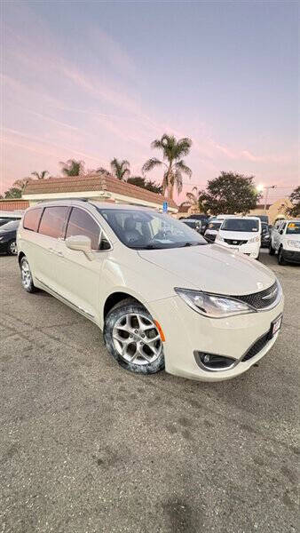 2017 Chrysler Pacifica