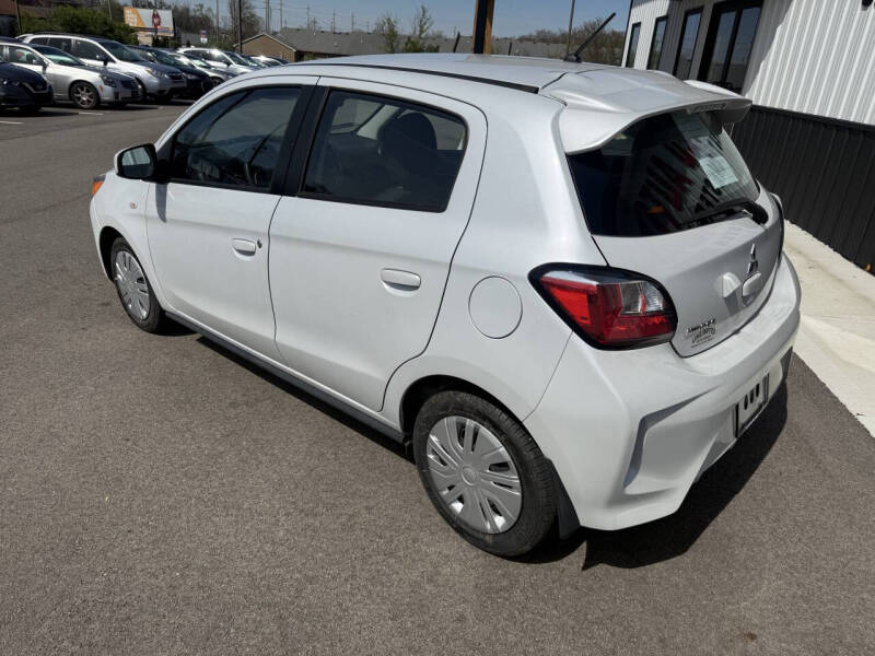 2022 Mitsubishi Mirage ES