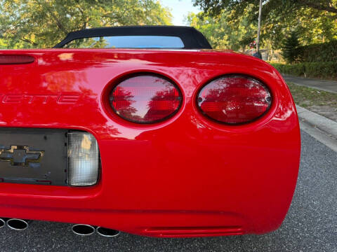 2004 Chevrolet Corvette