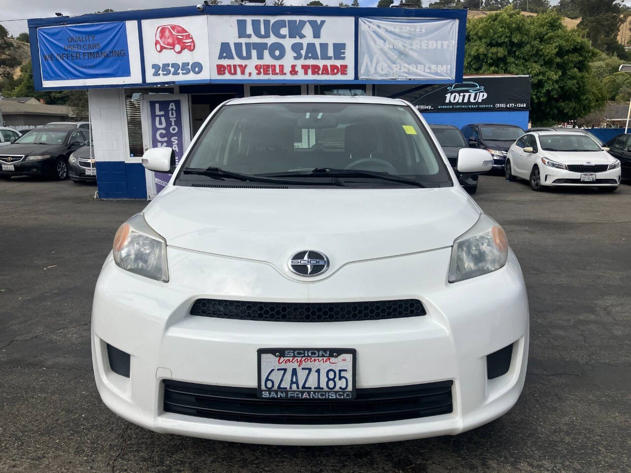 White 2012 Scion xD Base Base 4dr Hatchback 4A 2
