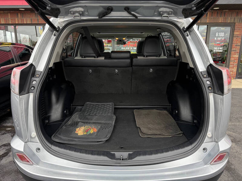 2017 Toyota RAV4 Hybrid Limited