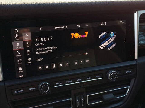 2021 Porsche Macan S