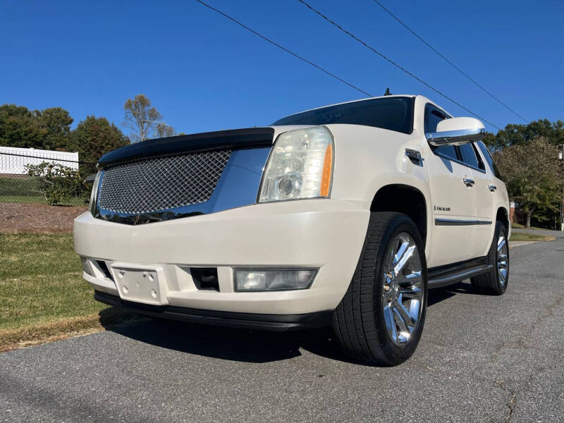 2007 Cadillac Escalade Base photo 11