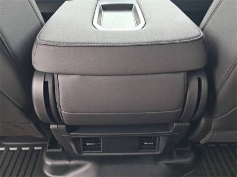 2025 Chevrolet Silverado 3500HD