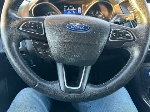2017 Ford Focus Titanium
