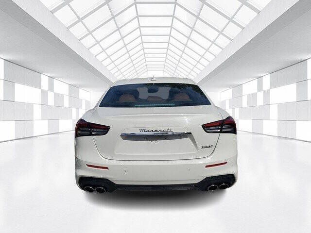 2022 Maserati Ghibli Modena