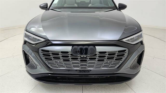 2024 Audi Q8 Sportback e-tron quattro Prestige S line