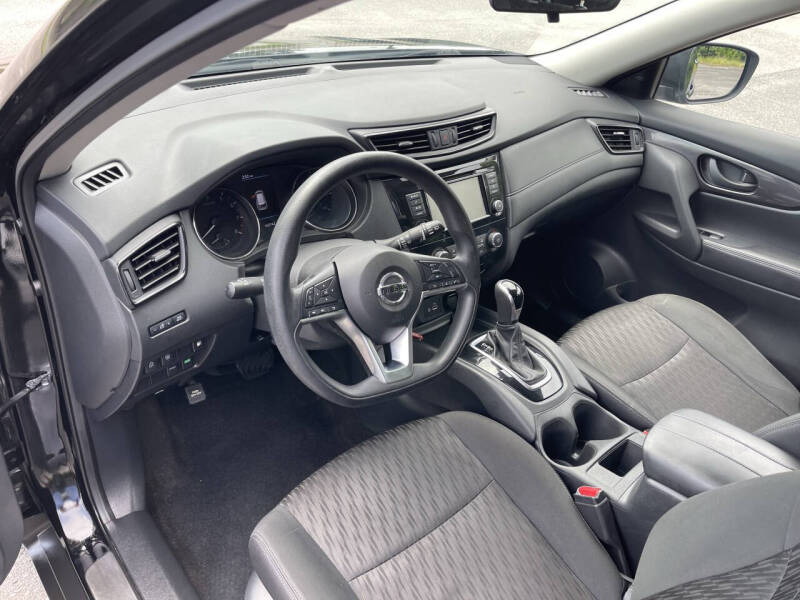2019 Nissan Rogue S