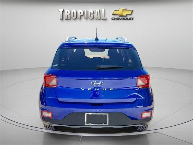 2024 Hyundai Venue SEL