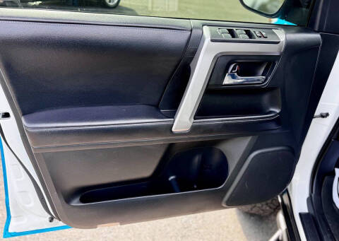 2017 Toyota 4Runner SR5 Premium