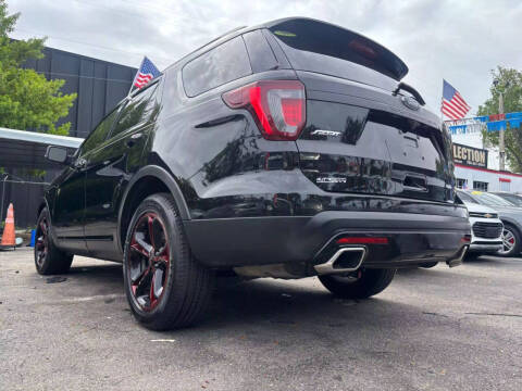 2017 Ford Explorer Sport