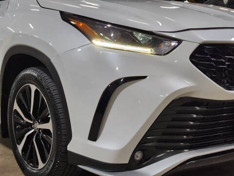 2022 Toyota Highlander XSE