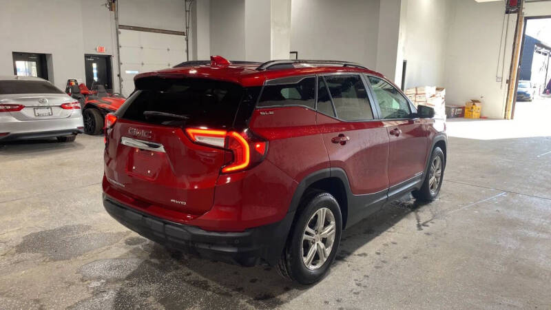 2022 GMC Terrain SLE