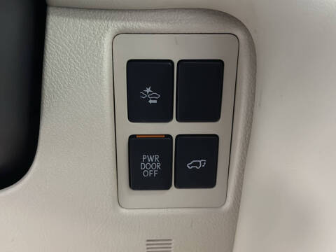 2018 Lexus LX 570 Two-Row