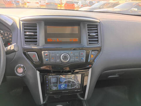 2015 Nissan Pathfinder