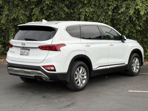 2019 Hyundai Santa Fe SEL 2.4L