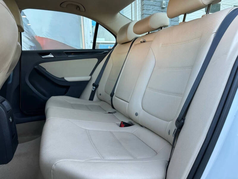 2016 Volkswagen Jetta