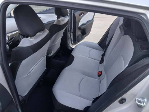 2021 Toyota Prius L Eco