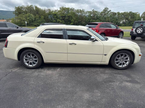 2005 Chrysler 300 C
