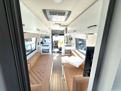 2025 Mercedes-Benz Sprinter