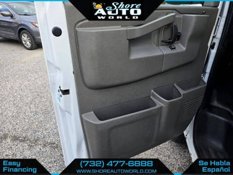 2022 Chevrolet Express 2500