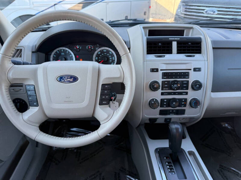 2011 Ford Escape XLT