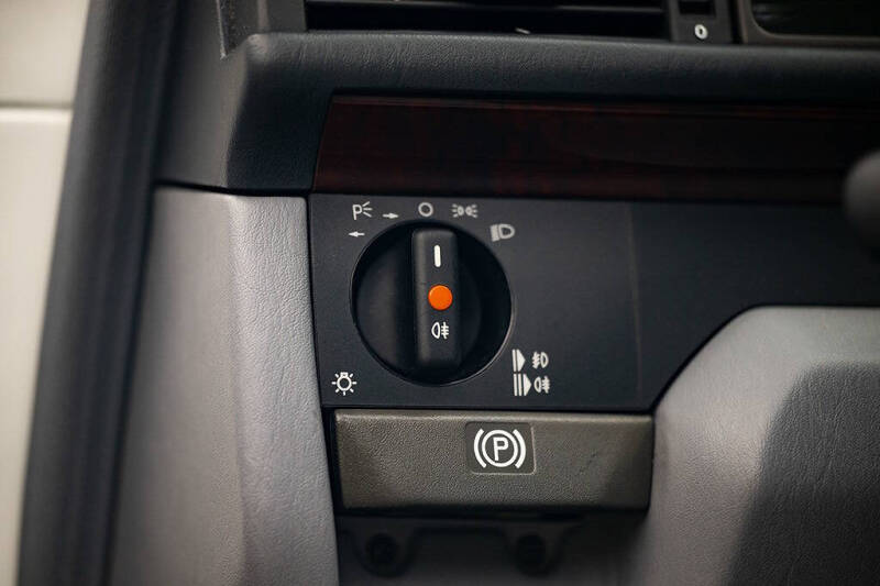 1995 Mercedes-Benz E-Class E 320