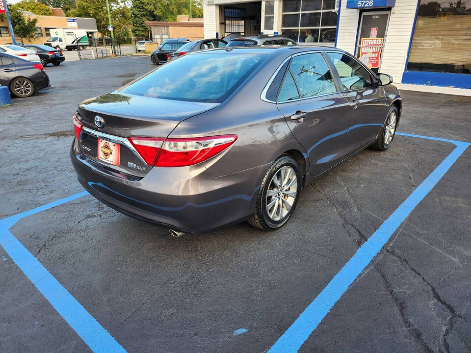 2017 Toyota Camry Hybrid for sale at Chicago Auto House in Chicago, IL