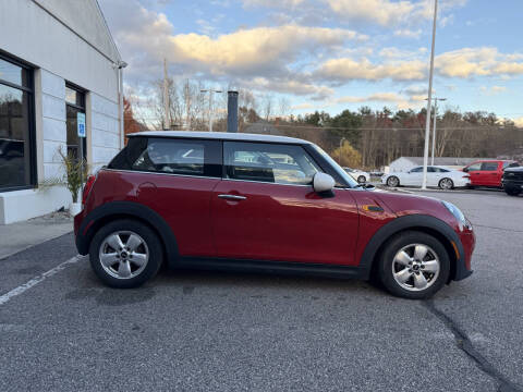2017 MINI Hardtop 2 Door Cooper