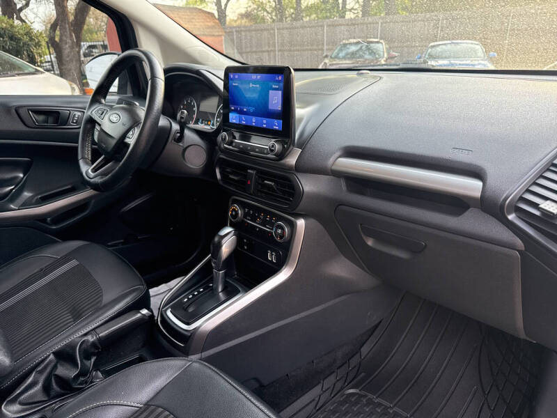 2020 Ford EcoSport SES
