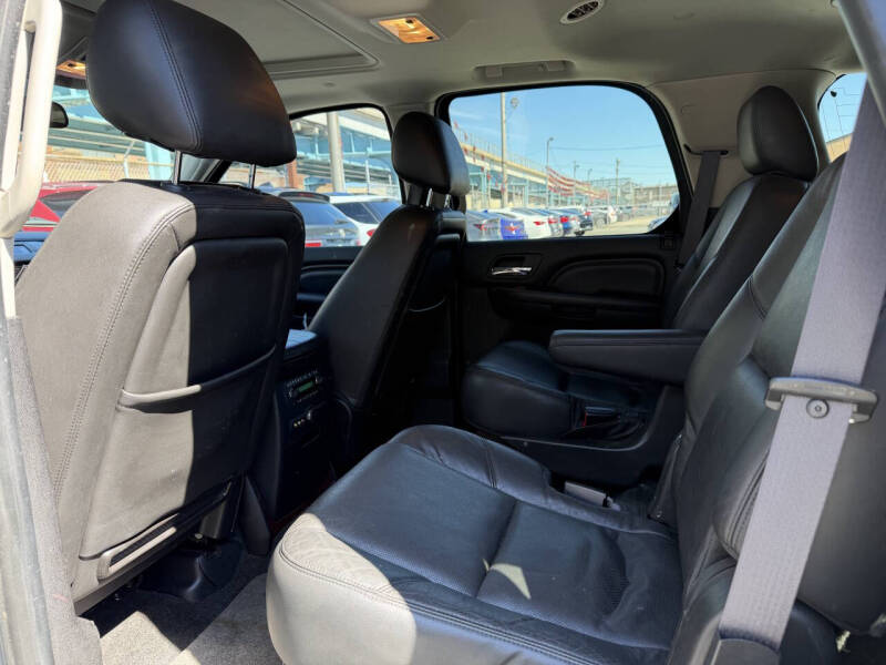 2013 Cadillac Escalade Luxury