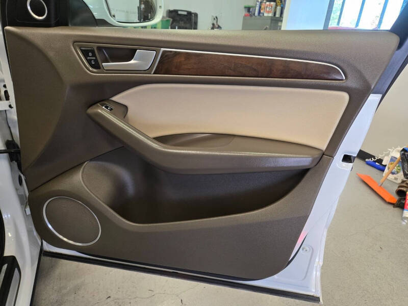 2015 Audi Q5 2.0T quattro Premium Plus