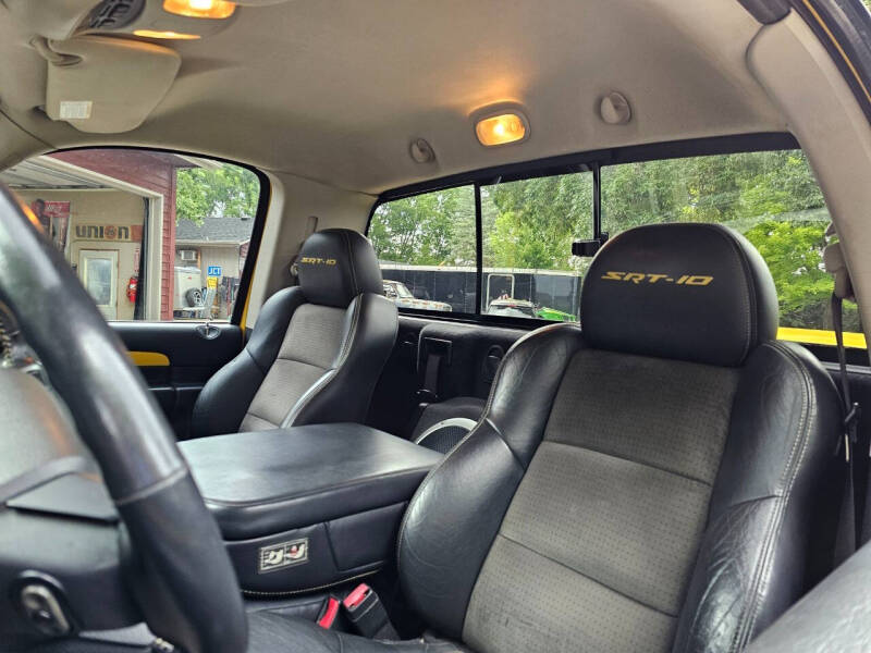 2005 Dodge Ram 1500 SRT-10