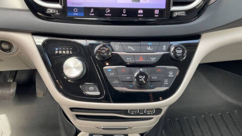 2021 Chrysler Pacifica Touring L