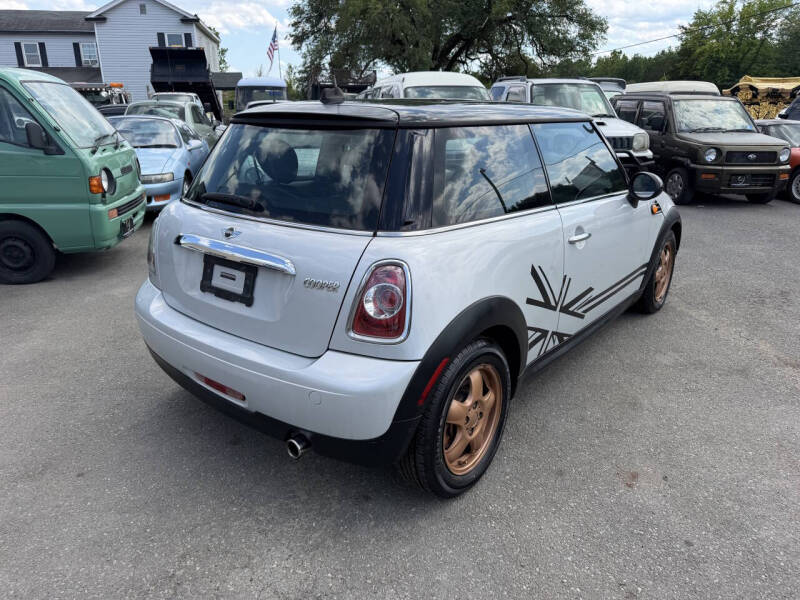 2011 MINI Cooper