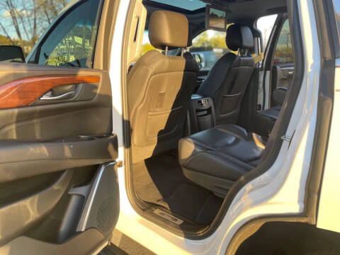 2017 Cadillac Escalade Premium Luxury