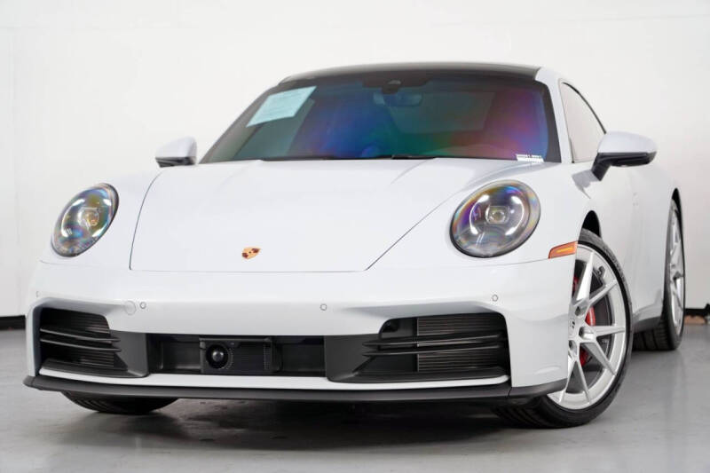 2025 Porsche 911 Carrera