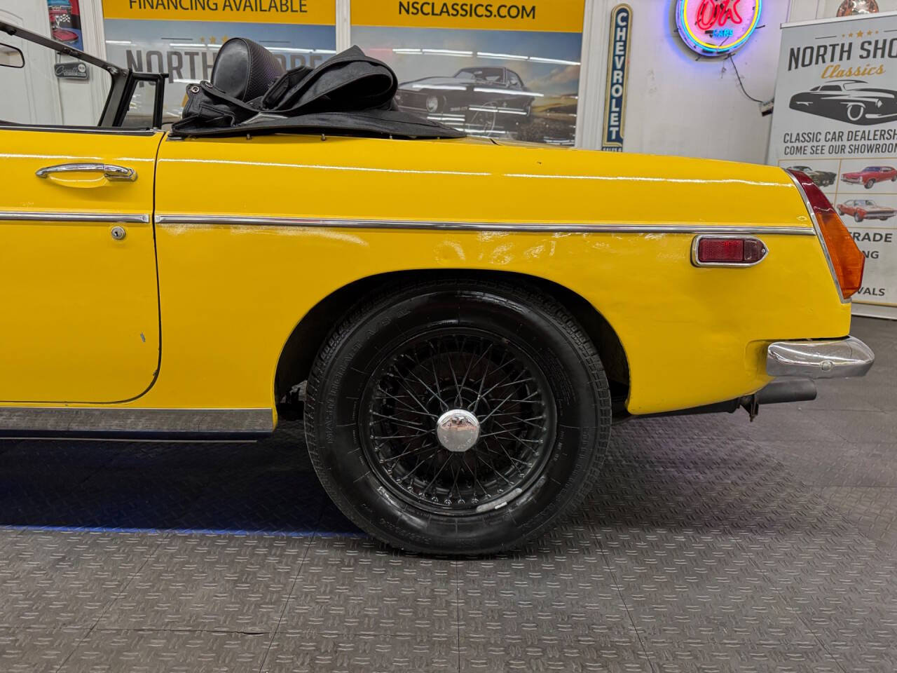 1974 MG MGB 21