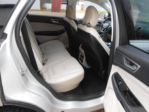 2019 Ford Edge Titanium