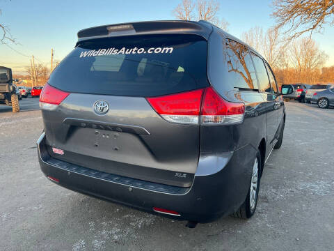 2014 Toyota Sienna Limited 7-Passenger