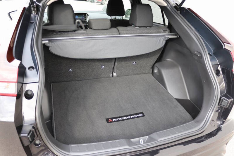 2024 Mitsubishi Eclipse Cross ES