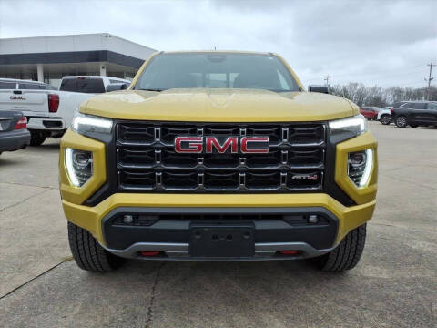 2023 GMC Canyon AT4