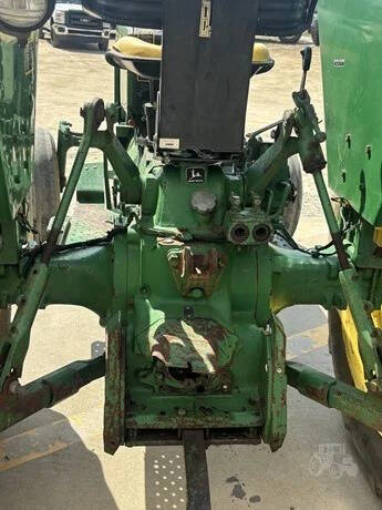 1974 John Deere 2030