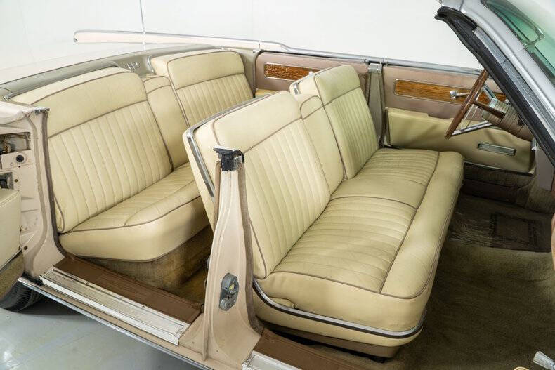 1962 Lincoln Continental