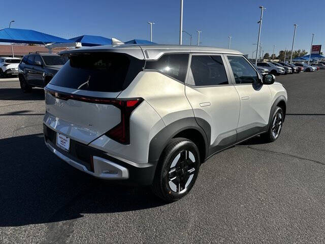 2027 Kia Seltos LX
